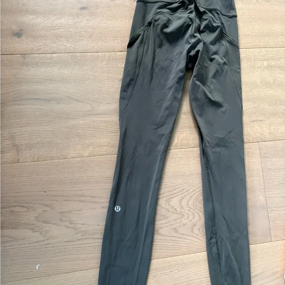 Lululemon Fast & Free Leggings - Picture 3 of 12